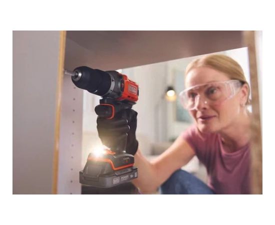 Wiertarko-wkrętarka 18V BCD383D2TA BLACK+DECKER Jaunumi -Dārzam