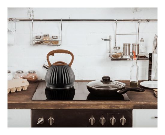 PROMIS Kettle 3.0 l, FABIO, black, wooden handle Tējkannas (ar svilpi)