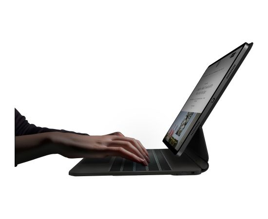 Чехол UNIQ Venno Pro Magnetic Smart с клавиатурой для iPad Pro 13" M4 (2024) черный Сумки, чехлы для планшетников