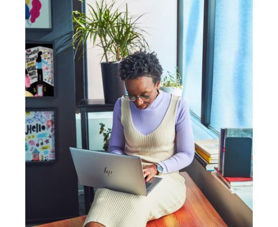 HP ZBook Firefly G11 Intel Core Ultra 7 165U Mobile workstation 35.6 cm (14") WUXGA 32 GB DDR5-SDRAM 1 TB SSD Wi-Fi 6E (802.11ax) Windows 11 Pro AI PC Grey Portatīvie datori