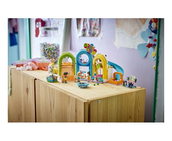 LEGO Friends Niezwykła sala zabaw (42686) Jaunumi, Bērnu preces