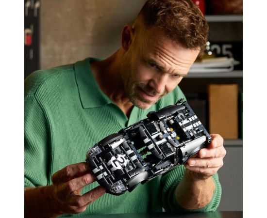 LEGO Technic Samochód wyścigowy 1966 Ford (42223) Jaunumi, Bērnu preces