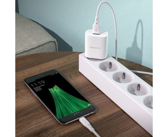 OEM Borofone Sienas lādētājs BN1 Innovative - USB - 2,1A ar USB uz MicroUSB, balts Telefonu lādētāji 220v