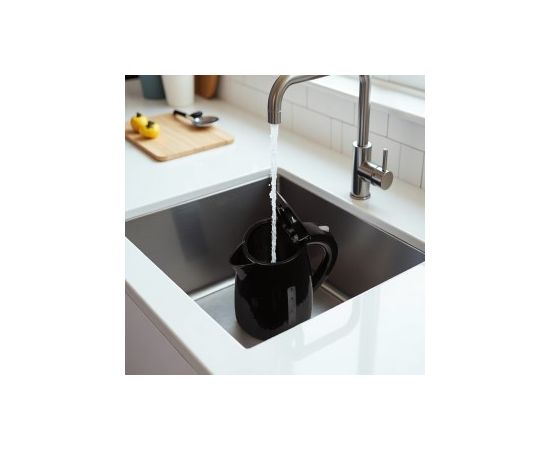 IDEAL Kettle 1.8 l, power 1500 W, glossy black Tējkannas (elektriskās)