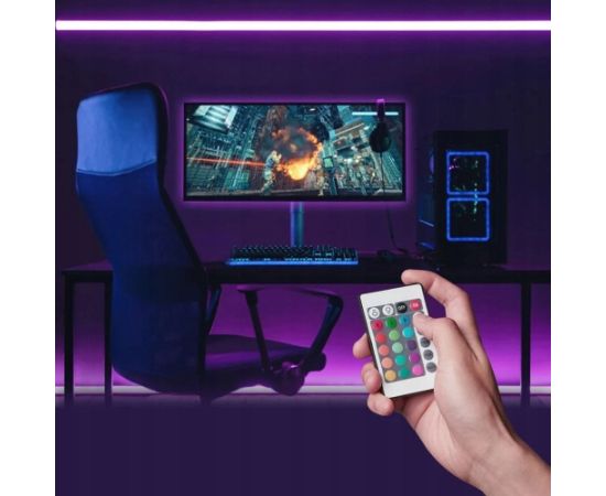 Taśma świetlna Vention RGB FPC LED z pilotem IR zasilanie USB 5V  5m Декоративное освещение 