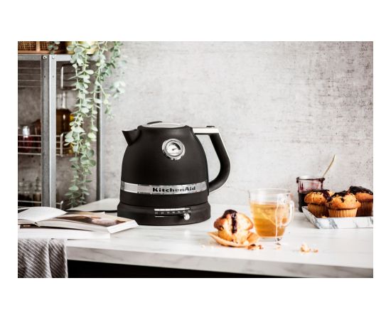 KitchenAid 5KEK1522EBK electric kettle 1.5 L 2400 W Cast iron Tējkannas (elektriskās)