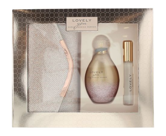 Set Sarah Jessica Parker: Lovely You, Eau De Parfum, For Women, 100 ml + Lovely You, Eau De Parfum, For Women, 10 ml + Lovely You, Textile Handbag, Badge Holder, Rose Dāvanu komplekti