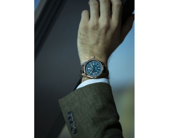 Aviator Airacobra 43 Auto V.3.39.2.335.4 Наручные часы