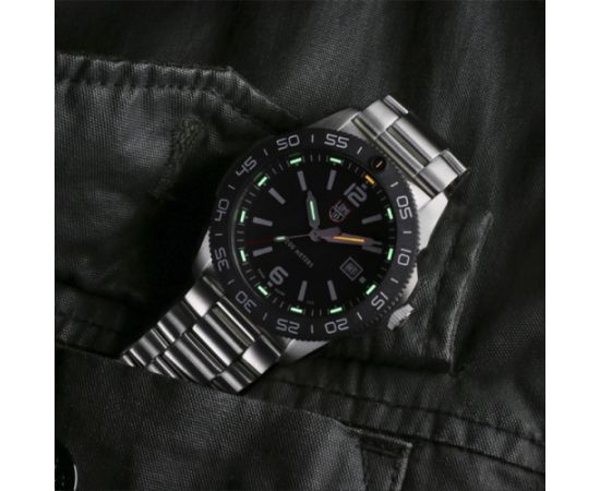 Luminox Pacific Diver XS.3122 Наручные часы
