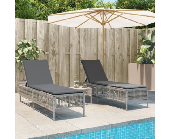 vidaXL Leżaki z poduszkami, 2 szt., jasnoszare, polirattan Шезлонги и пляжные стулья