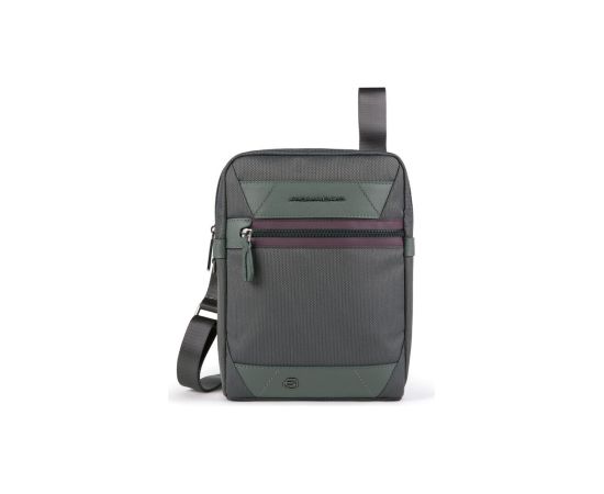 Piquadro, Trakai, Recycled Materials, Small, Textile Crossbody Bag, Green, 27 x 21 x 5 cm, For Men Somas portatīvajiem datoriem