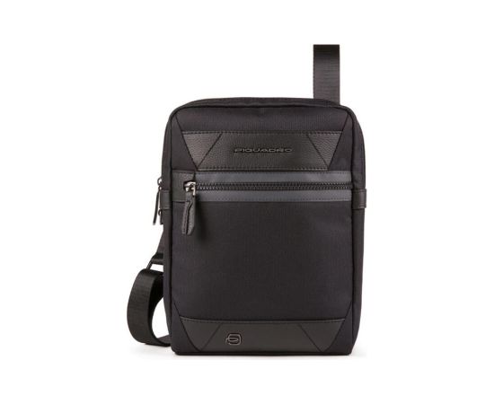 Piquadro, Trakai, Leather & Fabric, Small, Textile Crossbody Bag, Black, 27 x 21 x 5 cm, For Men Somas portatīvajiem datoriem