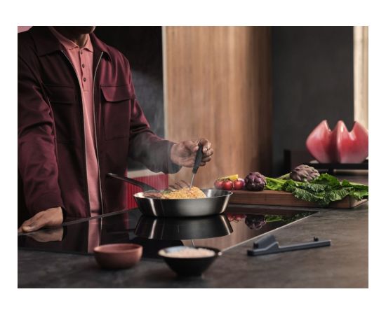 AEG TH85IH50IB Jaunumi Sadz. tehnika