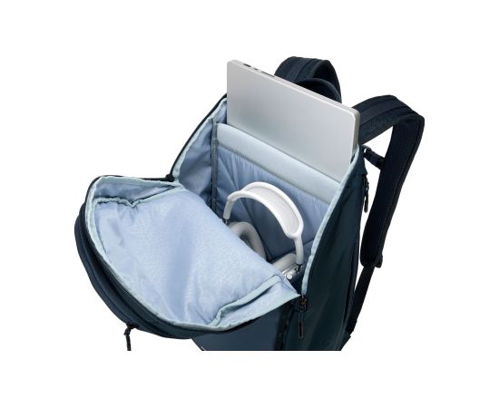 Thule 5583 Chasm laptop backpack 26L darkest blue Сумки и рюкзаки