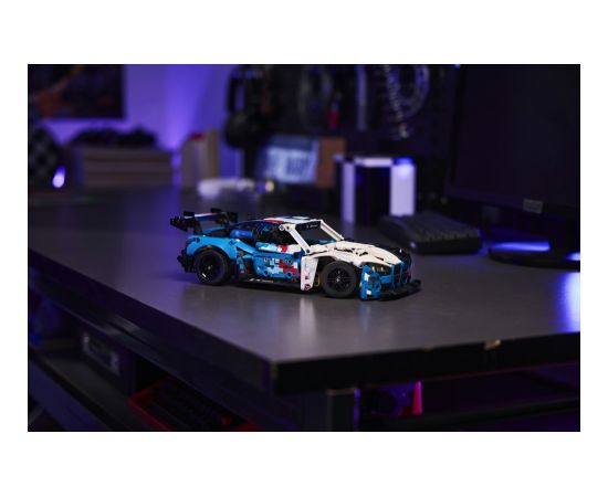 LEGO Technic Samochód wyścigowy BMW M4 GT3 EVO (42226) Новости - Детские товары