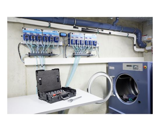 Wiha socket wrench and bit set 1/4 and 1/2, 60 pieces (with 2 ratchets and plug-in handle, in L-BOXX) Новинки Для дома и сада 