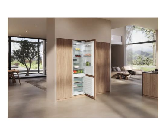 Miele KFN 7833 D 12665220 Iebūvējams Ledusskapis 195cm Ledusskapji, iebūvējami