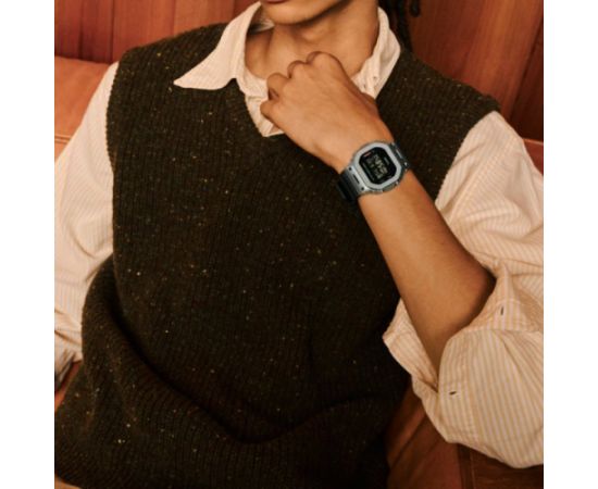 Casio G-Shock GM-5600M-1ER Наручные часы