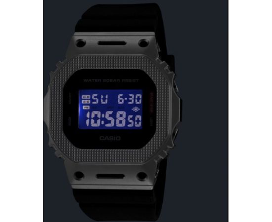 Casio G-Shock GM-5600M-1ER Наручные часы