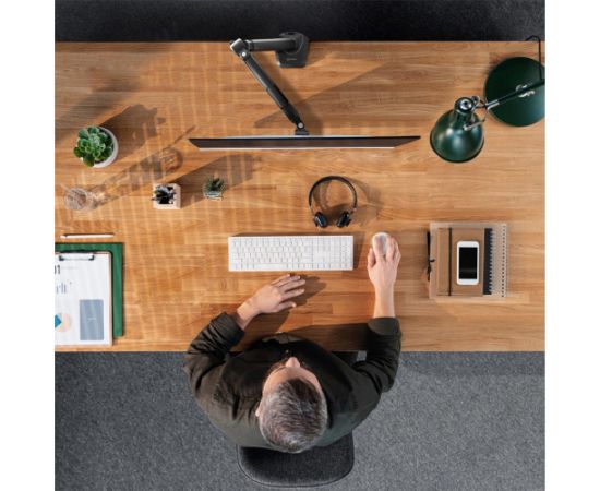ONKRON G90-B Swivel and tilt desk mount for 13‘-34’ monitors, max. 10 kg, with rotation, black Крепления для телевизоров