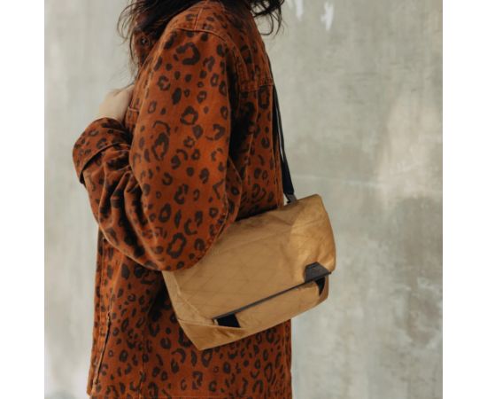 Peak Design Field Pouch V2, coyote Foto - Video somas