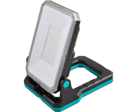 Prožektors akumulatora 20V, BESK, akum.nav kompl. Celtniecības Lukturi un radio