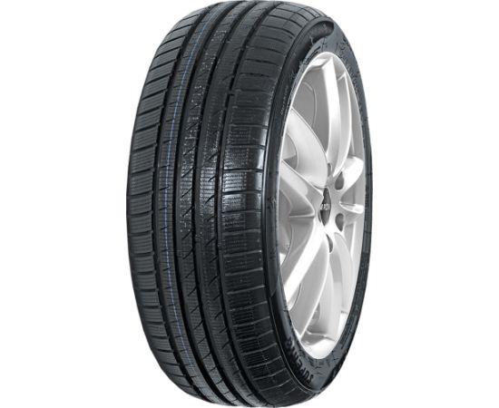 Superia Bluewin UHP 205/55R16 94H Зимние покрышки