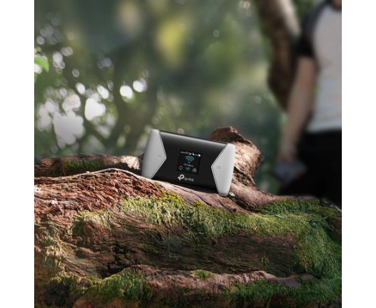 TP-Link 300Mbps LTE-Advanced Mobile Wi-Fi M7450 Wireless Routers