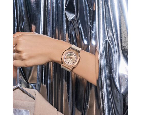 Casio G-shock Analog-Digital  Women GM-S2110PG-4AER Наручные часы