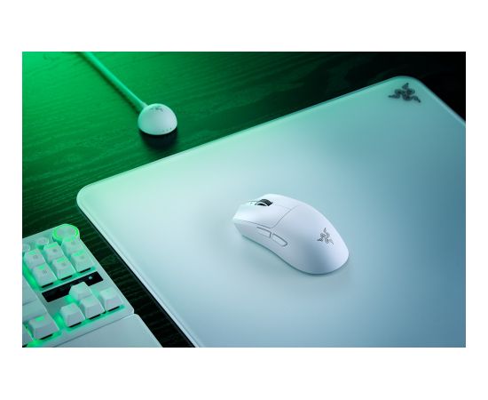 Razer Gaming Mouse Viper V4 Pro Esports Wireless Razer HyperSpeed Wireless Gen-2, Wired White Peles, ievadierīces