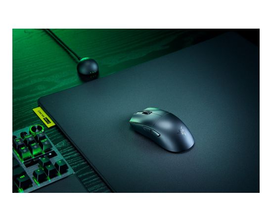 Razer Gaming Mouse Viper V4 Pro Esports Wireless Razer HyperSpeed Wireless Gen-2, Wired Black Peles, ievadierīces