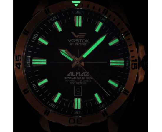 Vostok Europe ALMAZ NH35A-320B679SLBK Rokas pulksteņi 