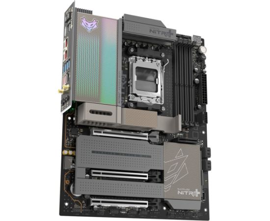 Sapphire NITRO+ X870EA WIFI7 Phantom Link (black/silver) Mātes plates