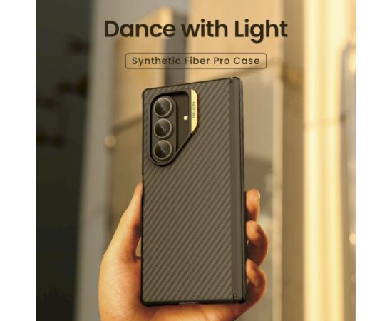 Nillkin Synthetic Fiber PRO Magnetic Back Cover Aizsargapvalks priekš Samsung Galaxy Z Fold 7 / zeltains Neoriģinālie Maciņi