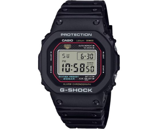 Casio G-Shock Re-creating the Original Design DW-5000R-1AER Наручные часы
