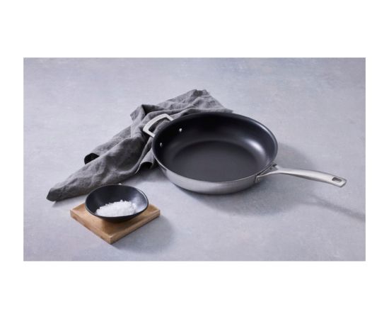 Le Creuset Трехслойная сковорода из нержавеющей стали с антипригарным покрытием, диаметр 28 см. Pannas