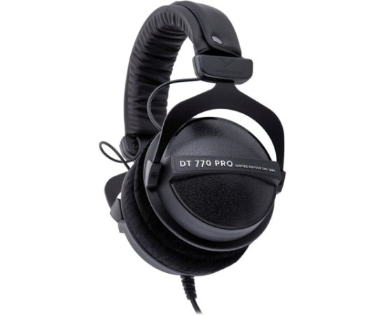 Beyerdynamic DT 770 PRO 250 OHM Black Limited Edition - closed studio headphones Jaunumi - Audio-Video