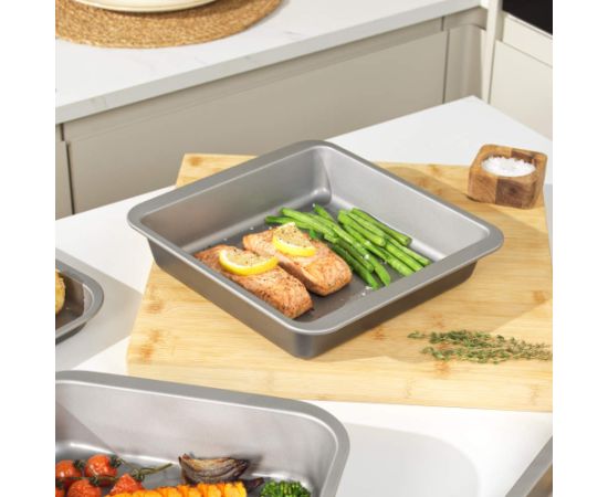 Salter BW13664 Essentials 26cm Square Baking Tin Cepšanas formas