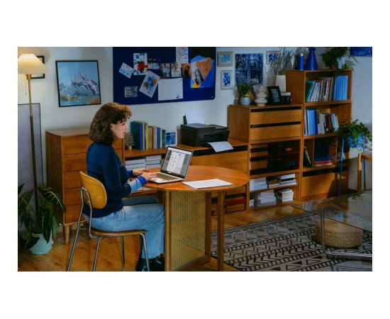 HP DeskJet 4330 Wireless All-in-One Color Printer Струйные многофункциональные устройства 