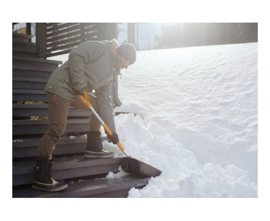 Fiskars SnowXpert 141001 Sniega lāpsta 350mm