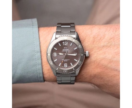 Orient Sports Mako 40 Solar RA-WJ0004Y10B Rokas pulksteņi 