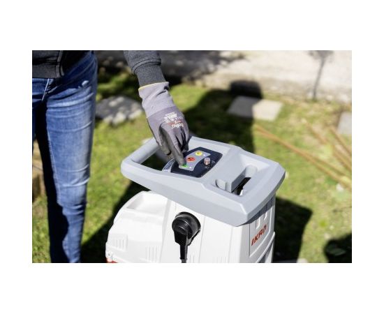 Ikra elektriskais klusais zaru smalcinātājs 3000 W, zariem līdz 44 mm, ILH 3000 S Zaru smalcinātāji