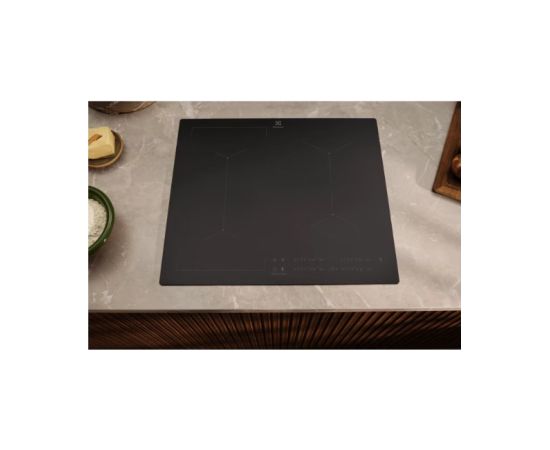 Iebūvējamā indukcijas plīts virsma ELECTROLUX EIT60433CT, 59cm, 4 riņķi Iebūvējama virsma - Indukcijas