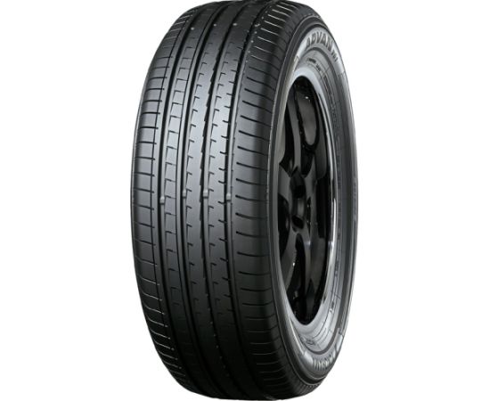 Yokohama Advan V61 225/50R19 96V Летние Покрышки