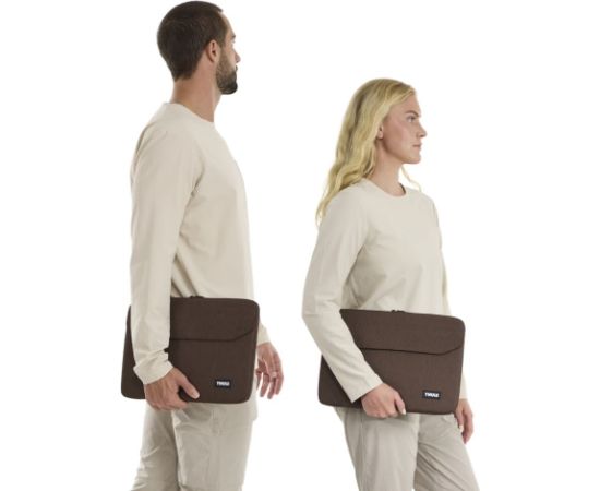 Thule 5461 Lithos Sleeve 16 MacBook Nuanced Brown Сумки, обложки для ноутбуков