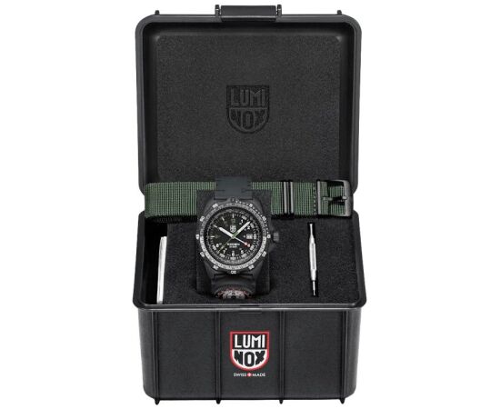 Luminox Land Recon Nav Spec XL.8837.SET (+ spare strap) Rokas pulksteņi 