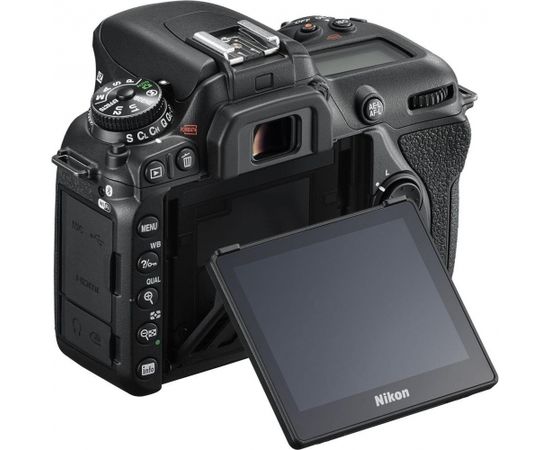 Foto kamera Nikon D7500 Body