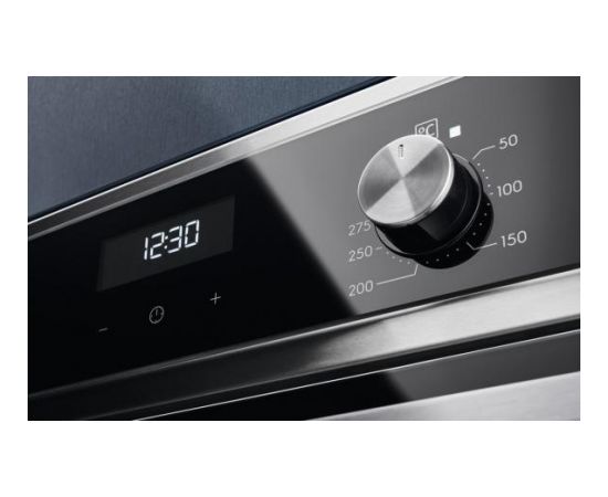 (Ir veikalā) Electrolux EOD5C71X 600. sērija SteamBake Iebūvējama cepeškrāsns, metāls, termozonde