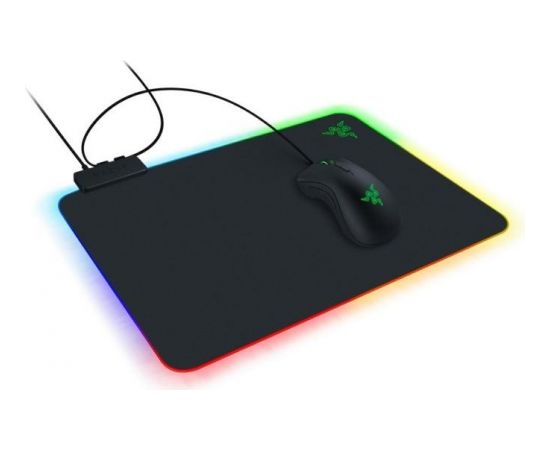 Razer mousepad Firefly V2 Hard Chroma