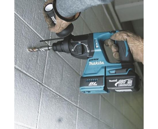 MAKITA Akumulatora perforators 18V